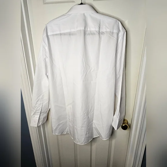 Van Heusen Classic White Dress Shirt - Picture 6 of 6
